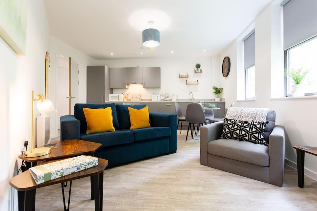 Polly'S Place Apartment Taunton & Free Off Road Parking & Wifi 外观 照片